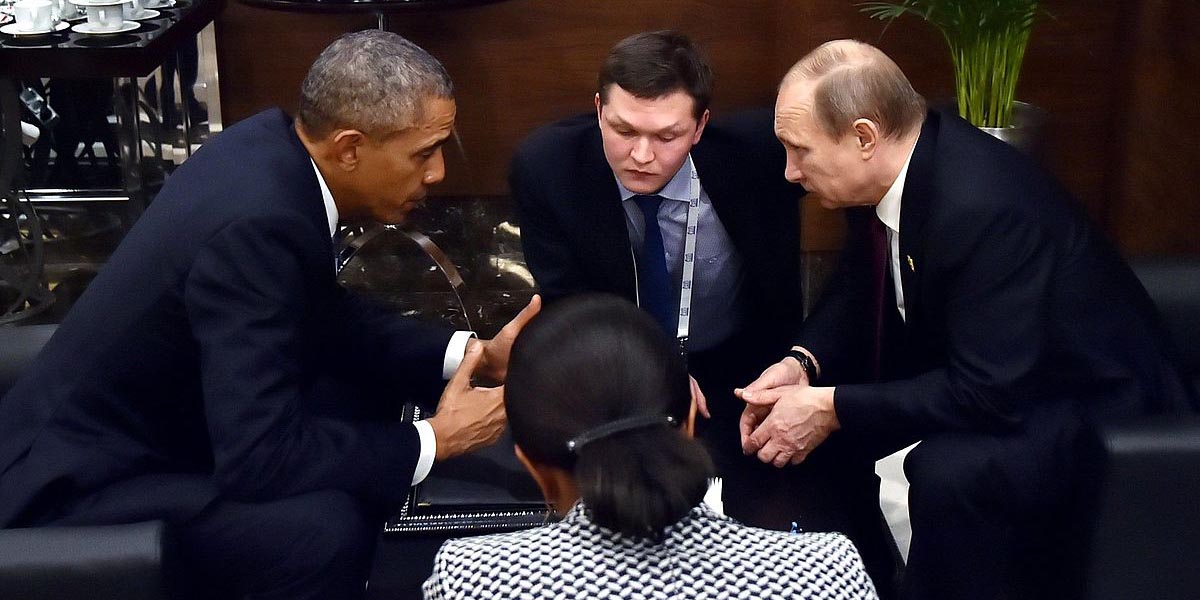 Russian President Vladimir Putin and U.S. President Barack Obama at the 2015 Group of Twenty summit (Photo: Wikipedia)