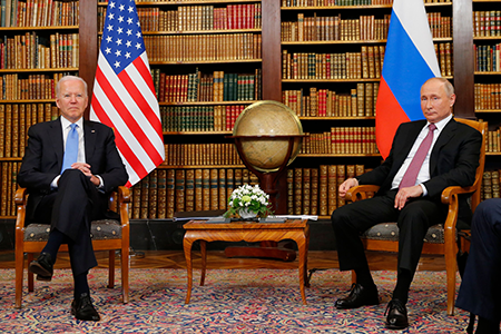 U.S. President Joe Biden (R) meets with Russian President Vladimir Putin (L) at the 'Villa la Grange' in Geneva on June 16, 2021. (Photo by Denis Balibouse/POOL/AFP via Getty Images)